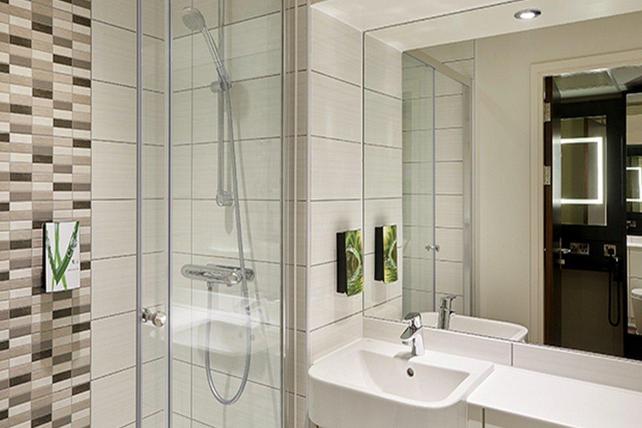 Premier Inn Maidenhead Town Centre Bagian luar foto