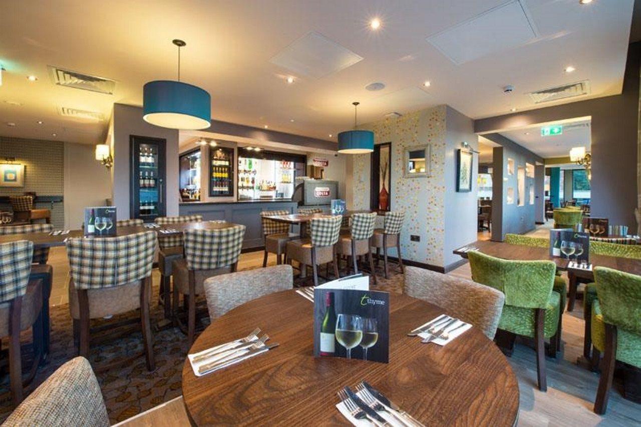 Premier Inn Maidenhead Town Centre Bagian luar foto